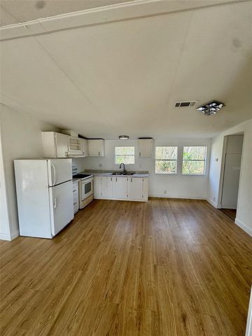 6240 WOODSMAN DRIVE, Zephyrhills, FL 33544