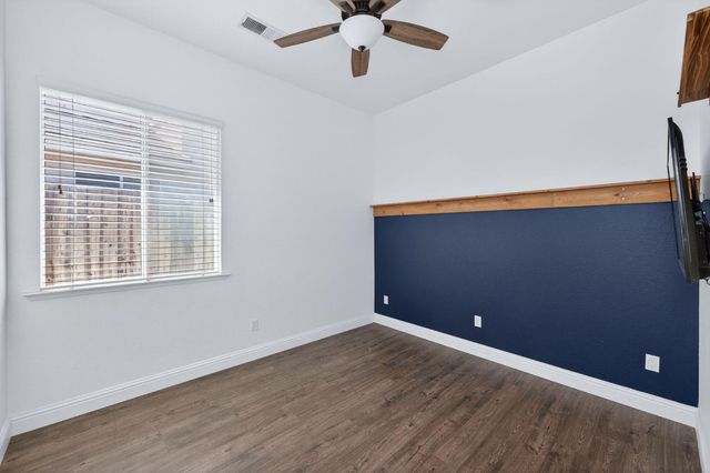 2319 Prescott Avenue, Clovis, CA 93619