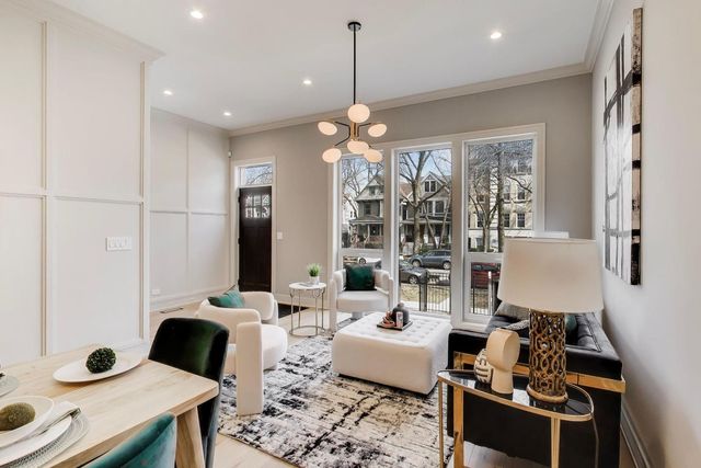 4442 N Greenview Avenue, Chicago, IL 60640