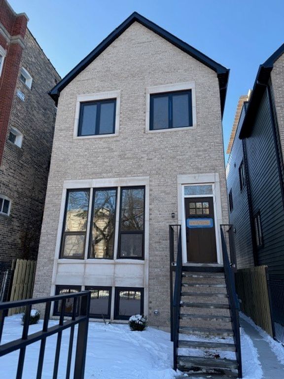 4442 N Greenview Avenue, Chicago, IL 60640