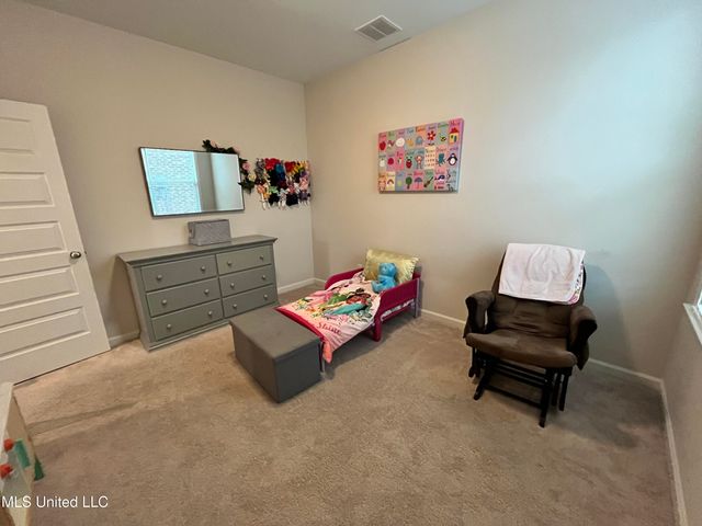 7276 Edgewater Drive, Olive Branch, MS 38654