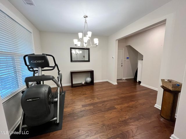 7276 Edgewater Drive, Olive Branch, MS 38654