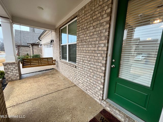 7276 Edgewater Drive, Olive Branch, MS 38654