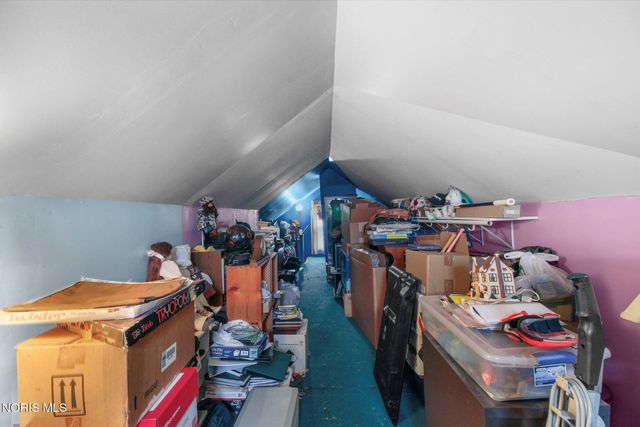 429 W 5th Street, Perrysburg, OH 43551