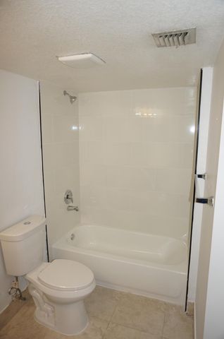 4021 San Marino Boulevard 204, West Palm Beach, FL 33409