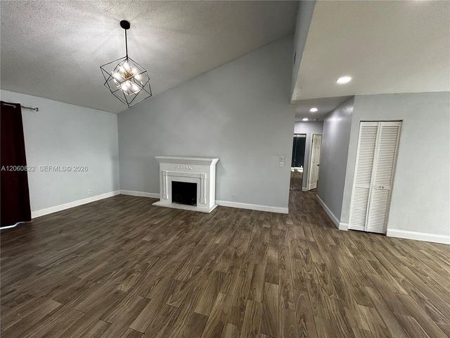 2403 NW 108th Ter, Sunrise, FL 33322