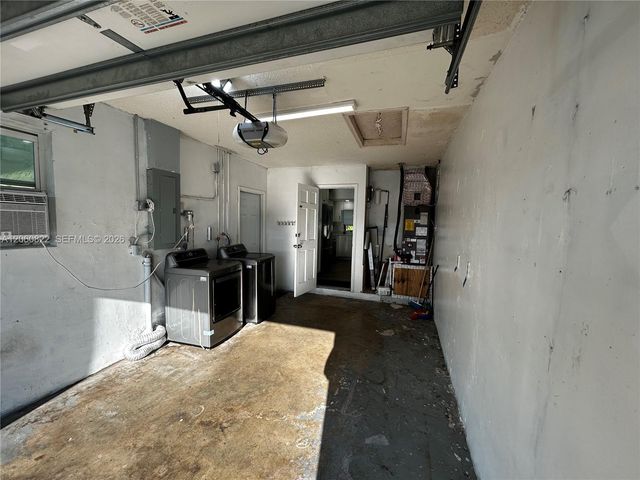 2403 NW 108th Ter, Sunrise, FL 33322