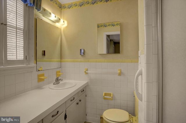 34 ACORN CIRCLE, Chambersburg, PA 17202