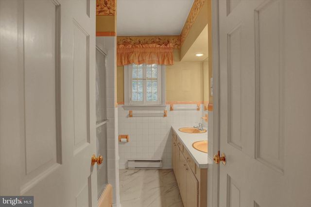 34 ACORN CIRCLE, Chambersburg, PA 17202