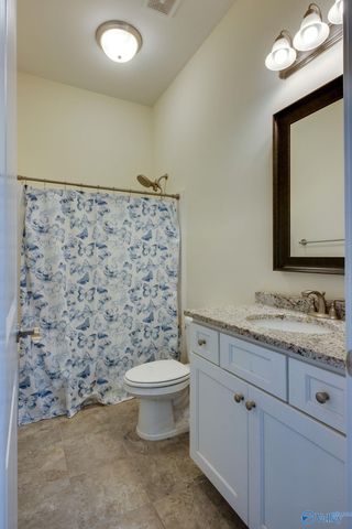 103 Willow Lake Circle SW, Huntsville, AL 35824