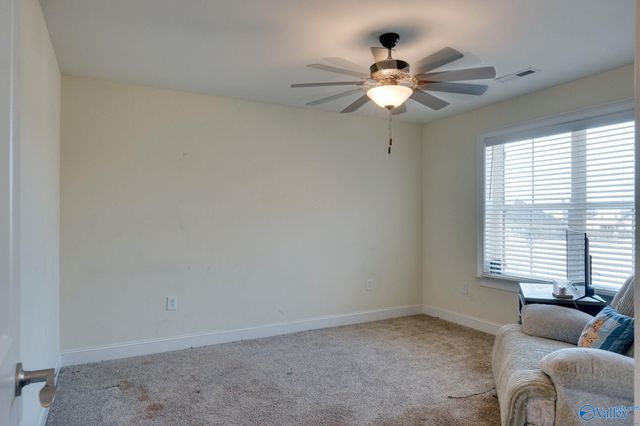 103 Willow Lake Circle SW, Huntsville, AL 35824