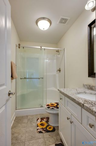 103 Willow Lake Circle SW, Huntsville, AL 35824