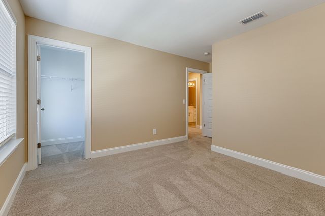 196 Parker Dr, Antioch, TN 37013