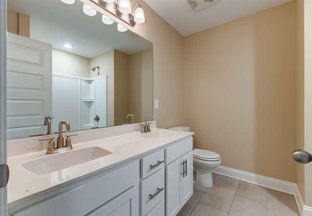 196 Parker Dr, Antioch, TN 37013