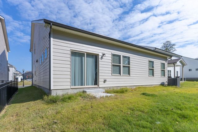 196 Parker Dr, Antioch, TN 37013