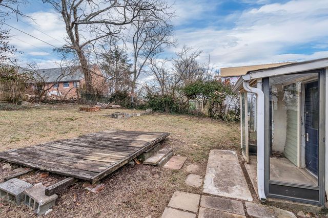 206 Orlando Ave, Nashville, TN 37209