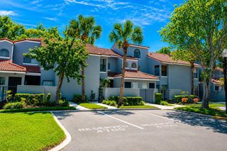 4704 CHEVY PLACE 180, Orlando, FL 32811