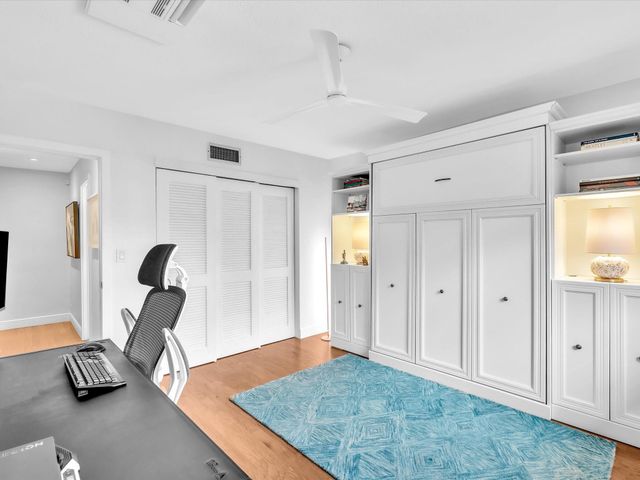 5 Middlesex Dr 5, Wilton Manors, FL 33305