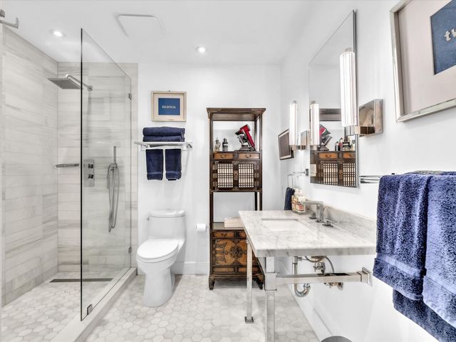 5 Middlesex Dr 5, Wilton Manors, FL 33305