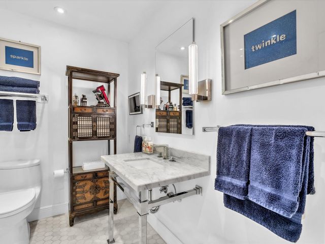 5 Middlesex Dr 5, Wilton Manors, FL 33305