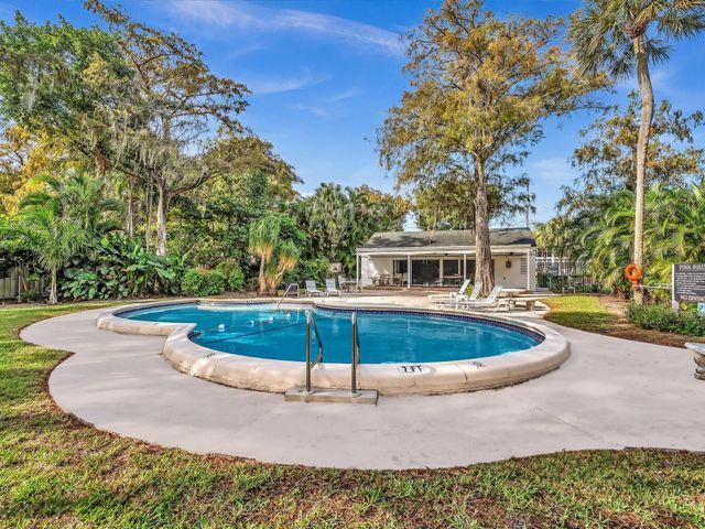 5 Middlesex Dr 5, Wilton Manors, FL 33305