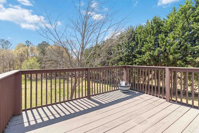 176 Sequoyah Drive, Chesnee, SC 29323