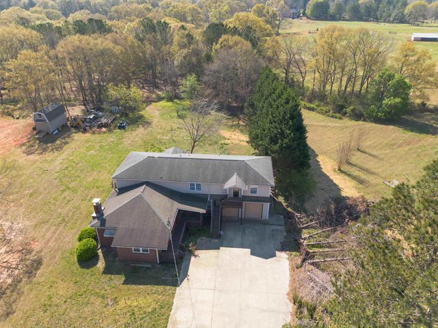 176 Sequoyah Drive, Chesnee, SC 29323