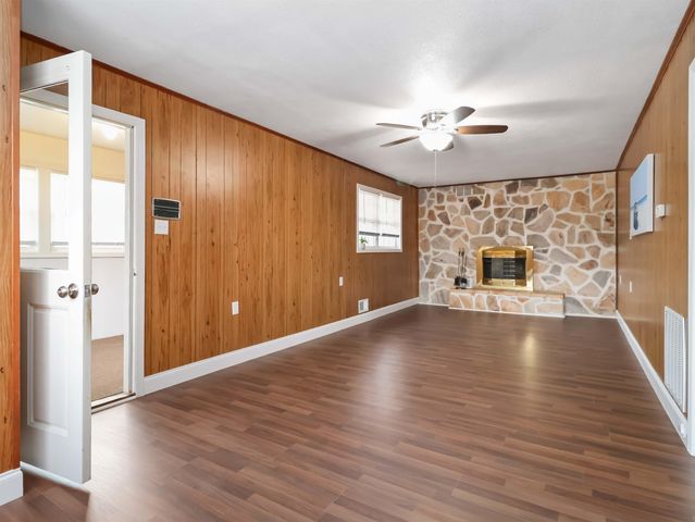 176 Sequoyah Drive, Chesnee, SC 29323