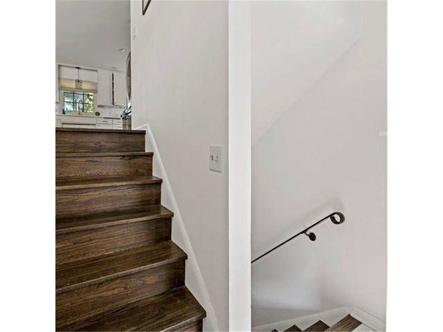 4520 Vandervork Avenue, Edina, MN 55436