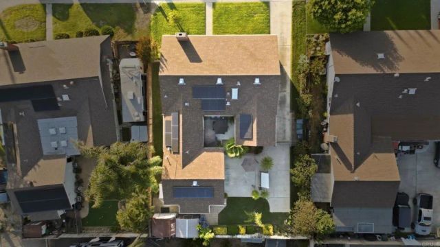 2413 Holly Avenue, Escondido, CA 92027