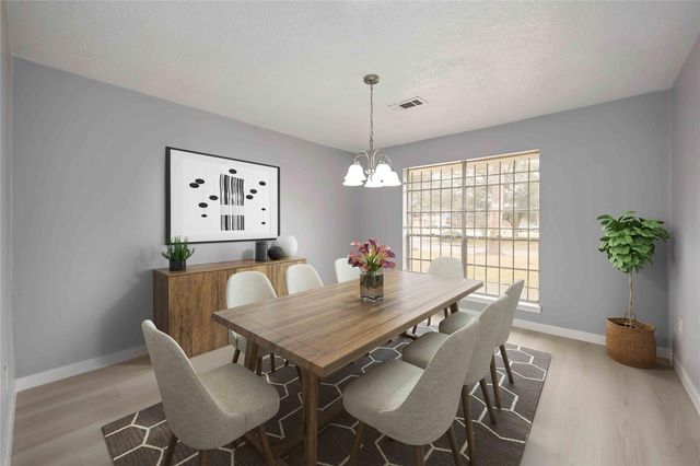 4800 Burning Tree Drive, Baytown, TX 77521