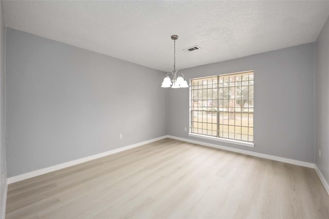 4800 Burning Tree Drive, Baytown, TX 77521