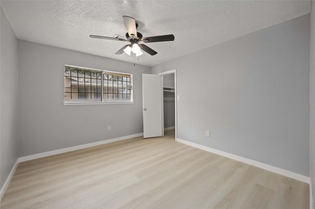 4800 Burning Tree Drive, Baytown, TX 77521