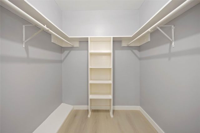 4800 Burning Tree Drive, Baytown, TX 77521