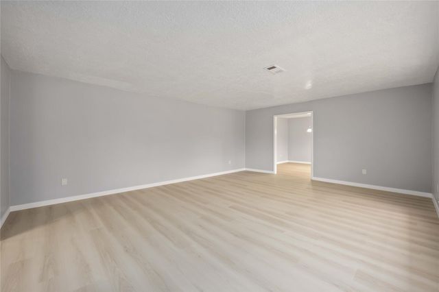 4800 Burning Tree Drive, Baytown, TX 77521