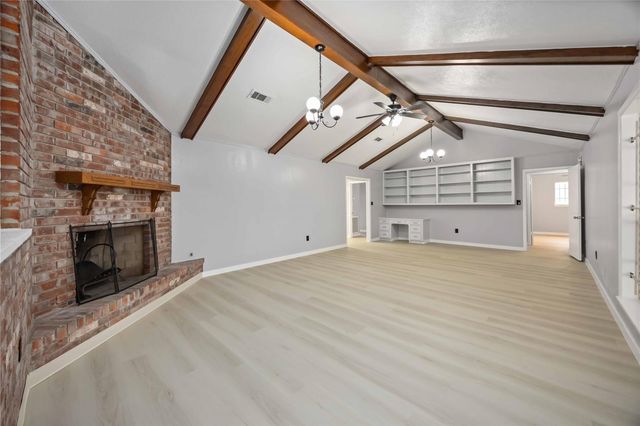 4800 Burning Tree Drive, Baytown, TX 77521