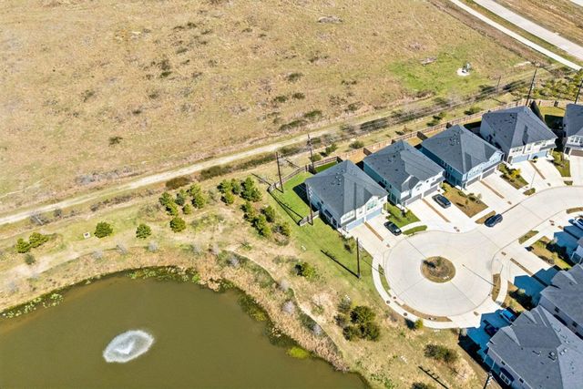 5403 Holly Haven Court, Fulshear, TX 77441