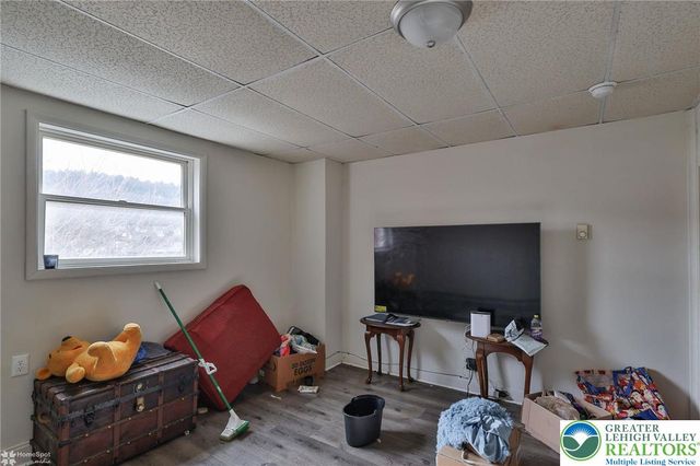 214 Ridge Street, Lansford Boro, PA 18232