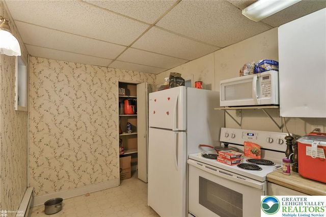 214 Ridge Street, Lansford Boro, PA 18232