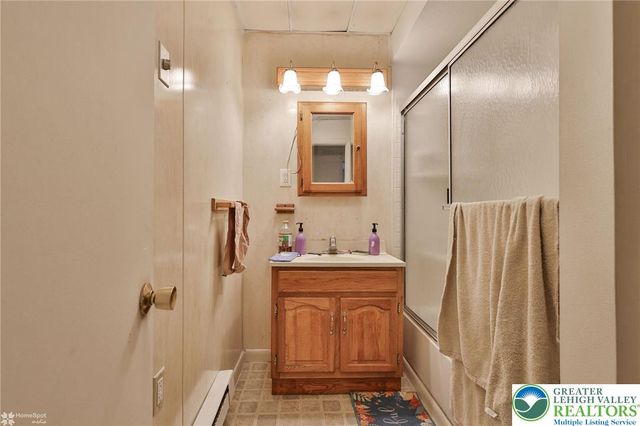 214 Ridge Street, Lansford Boro, PA 18232