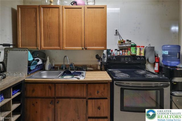 214 Ridge Street, Lansford Boro, PA 18232