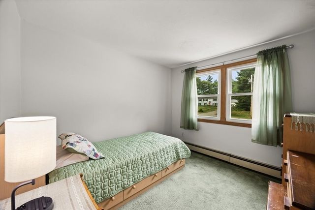 32 Maria Ln, Taunton, MA 02780