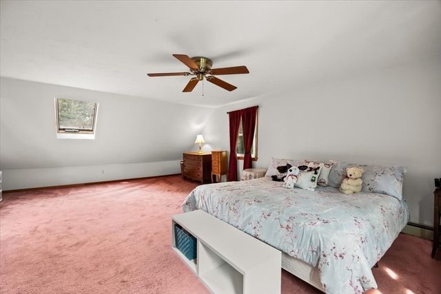 32 Maria Ln, Taunton, MA 02780
