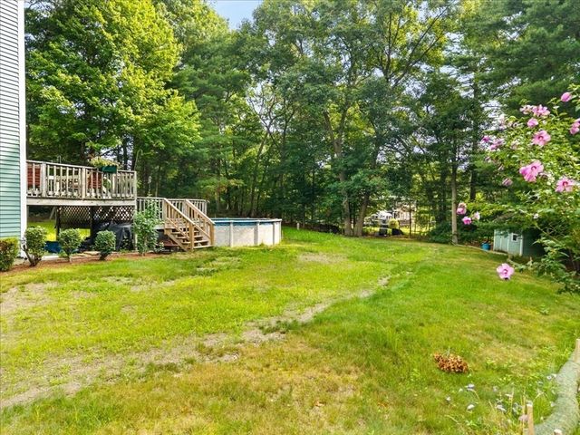 32 Maria Ln, Taunton, MA 02780