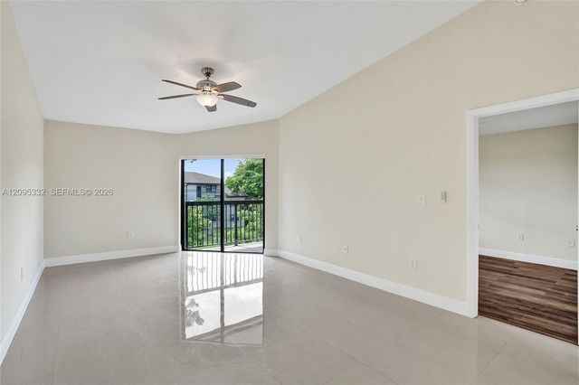 9946 Nob Hill Place 9946, Sunrise, FL 33351