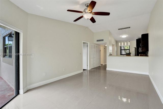 9946 Nob Hill Place 9946, Sunrise, FL 33351