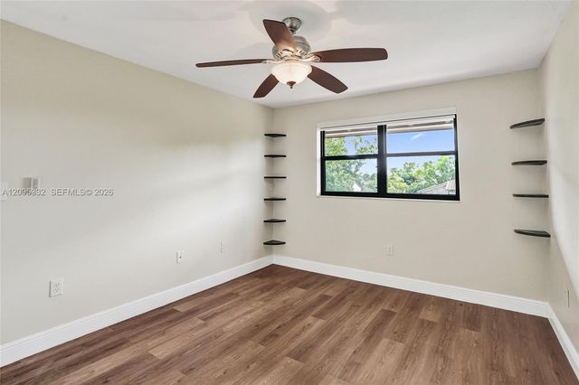 9946 Nob Hill Place 9946, Sunrise, FL 33351
