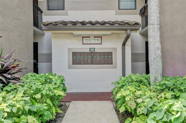 9946 Nob Hill Place 9946, Sunrise, FL 33351