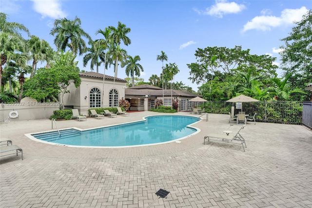 9946 Nob Hill Place 9946, Sunrise, FL 33351