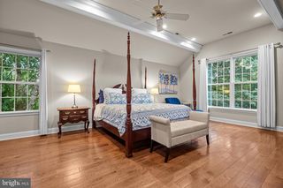 7 WEATHERFIELD DR, Newtown, PA 18940